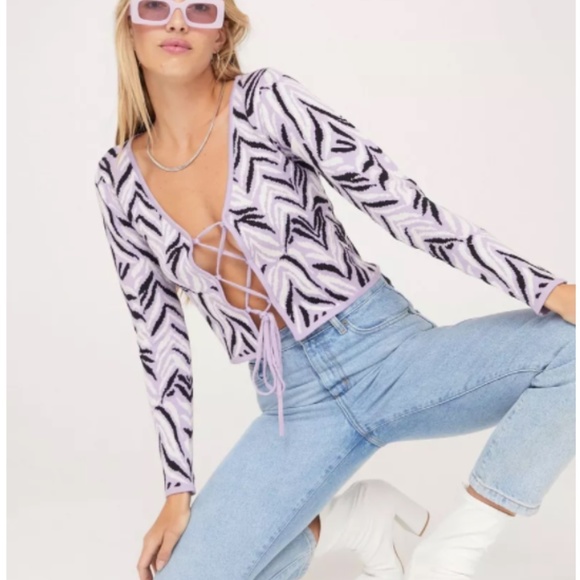 NWT Nasty Gal Size 6 "Zebra Pattern Lace Up Front Knitted Cardigan" - Picture 1 of 2